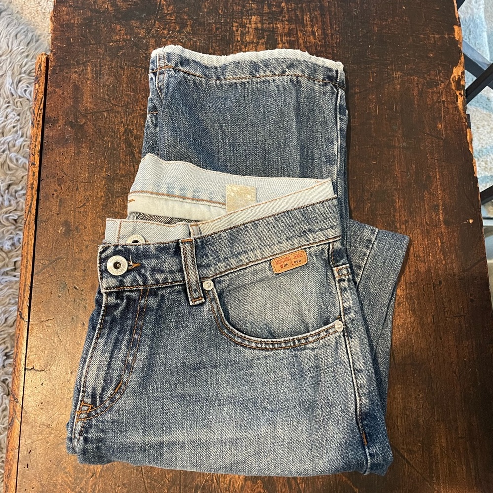 vintage moschino medium wash, double waistline, low waisted jeans